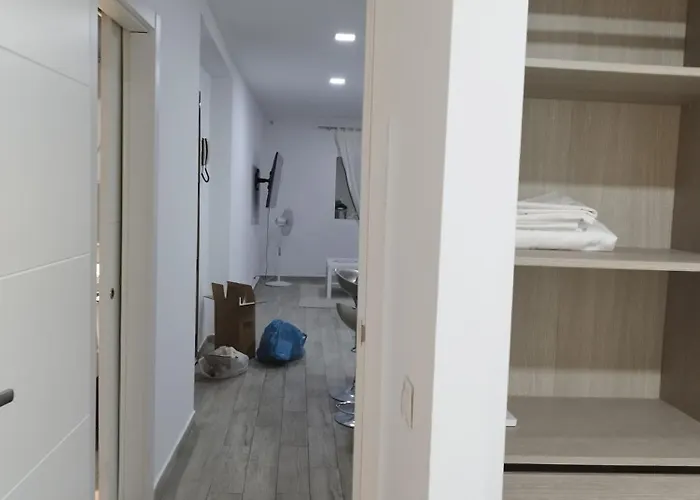 Valencia Apartment *